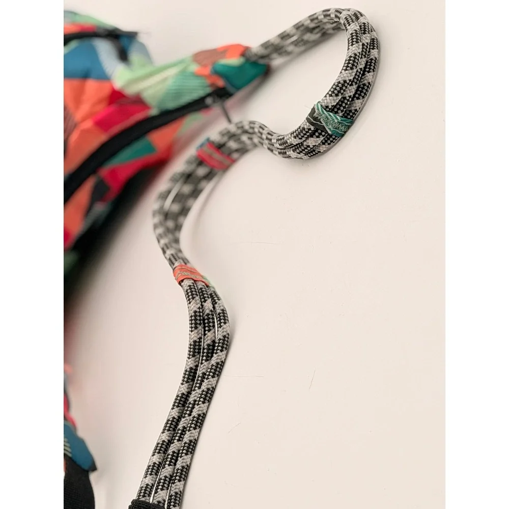 KAVU Keepalong Crossbody Bag Geometric Triangle Print Rope Strap Multicolor